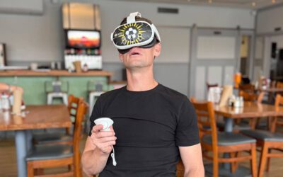 How Virtual Reality Complements Traditional Marketing
